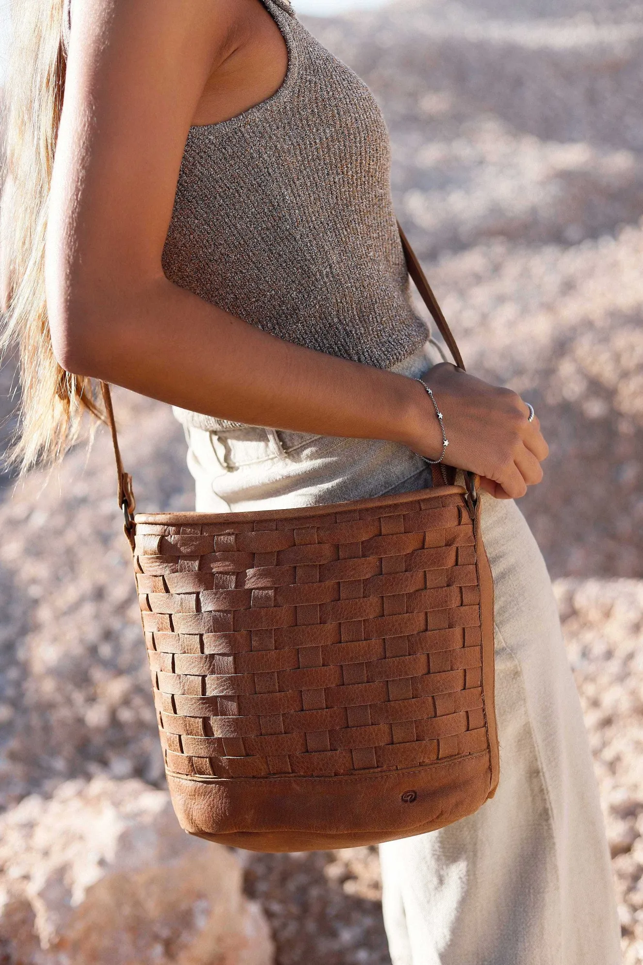 Bolso Trenzado Freda Cuero