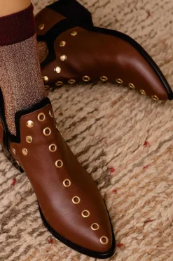 Punky Boots Avellana Tachas Oro 4Cm
