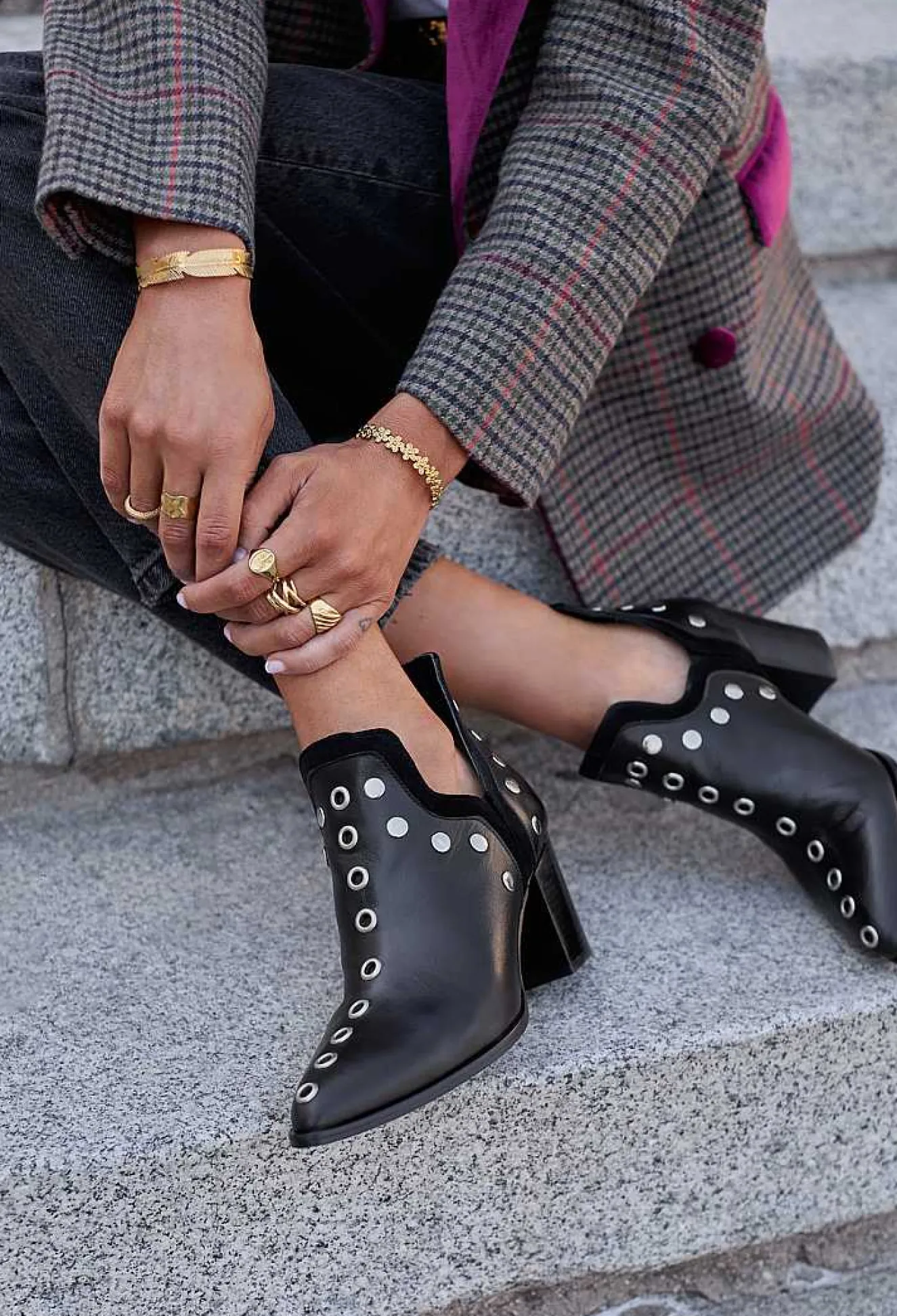 Punky Boots Negras Con Tacón 7Cm