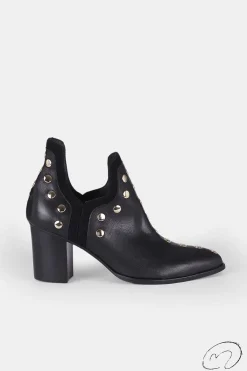 Punky Boots Negras Con Tacón Tachas Doradas 7Cm