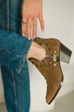 Punky Boots Special Edition Taupe Ribete Dorado 6Cm