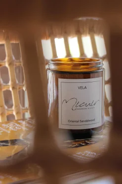 Vela Aromatica Oriental Sandalwood 215 Grs
